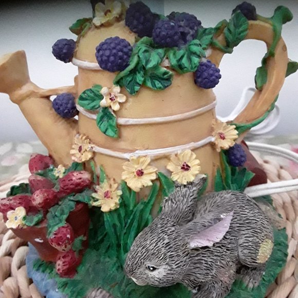 Springtime Themed Electric Lamp - Picture 2 of 11